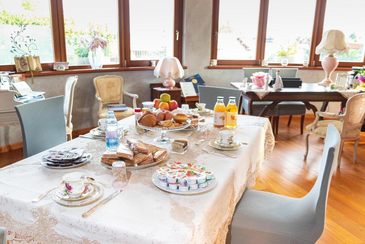 코메리오 Il Sasso Bianco B&B 외부 사진